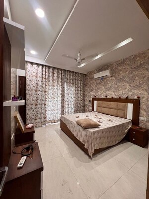 Bedroom in 3 BHK Builder Floor at Sector 66 B – for Rent