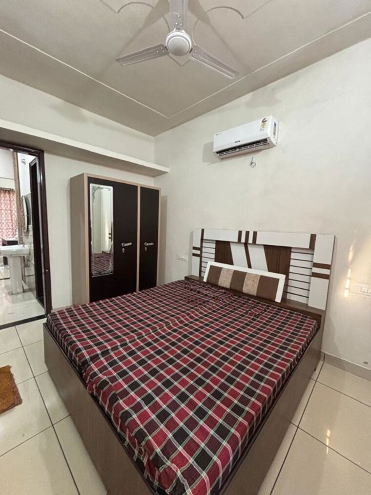 Bedroom, sector 66 b 2 Bedroom 900 Sq.Ft. Builder Floor In Sector 66 B Mohali 10448258