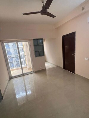 1 BHK Apartment For Rent in Amrapali Dream Valley