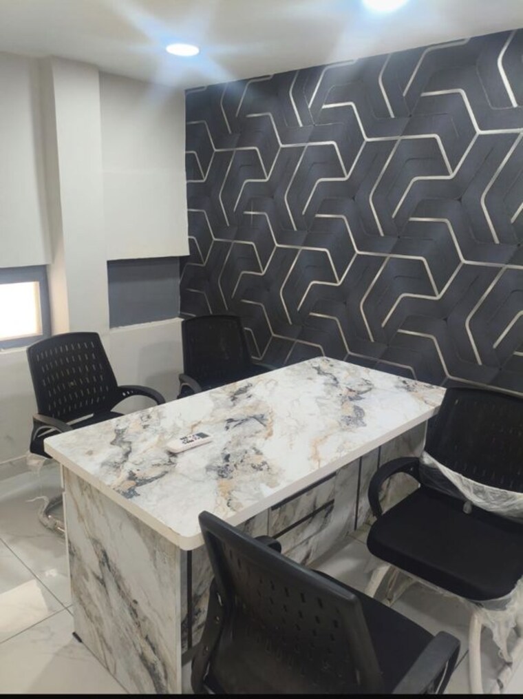 undefined, sector 34 Commercial Office Space 1250 Sq.Ft. In Sector 34 Chandigarh 10448355