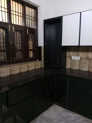 Kitchen in 2 BHK Builder Floor at Sector 25 Phase 1 – for Rent