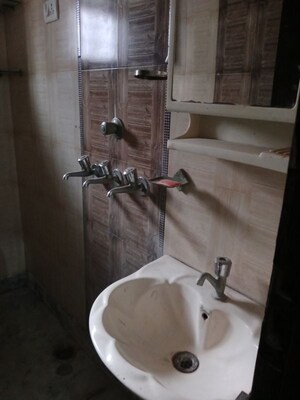 Bathroom in 2 BHK Builder Floor at Sector 25 Phase 1 – for Rent