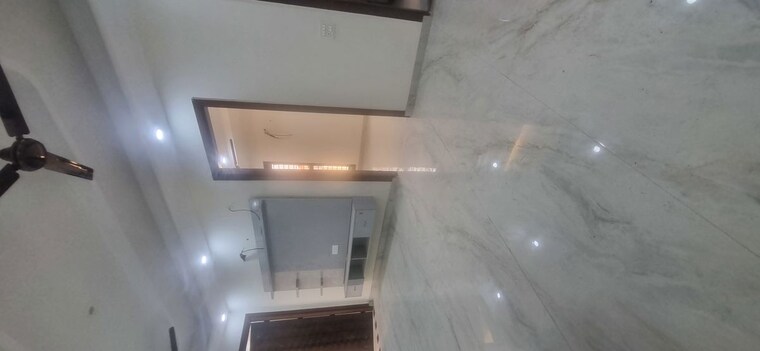 Kitchen, new palam vihar phase 3 2 Bedroom 900 Sq.Ft. Builder Floor In New Palam Vihar Phase 3 Gurgaon 10448368