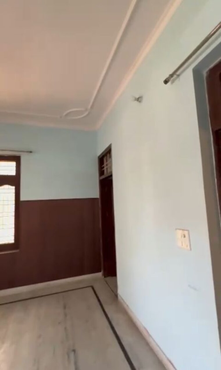 Room, sector 9 2 Bedroom 2350 Sq.Ft. Independent House In Sector 9 Gurgaon 10419477