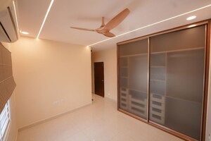 Room in 4 BHK Apartment at NCC Urban One, Narsingi – for Rent