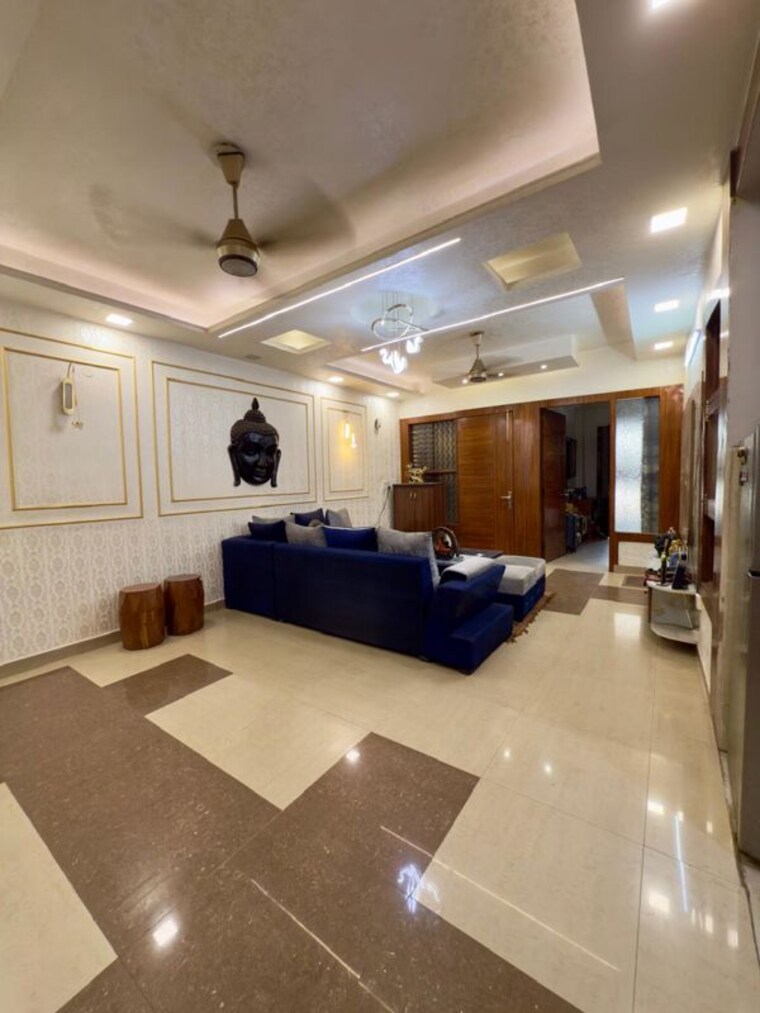 Living Room, shakti khand iii 3.5 Bedroom 1300 Sq.Ft. Builder Floor In Shakti Khand Iii Ghaziabad 10448426