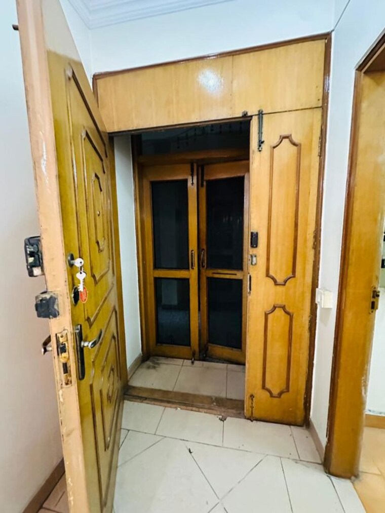 undefined, mayur vihar 3 Bedroom 1450 Sq.Ft. Apartment In Mayur Vihar Delhi 10448446