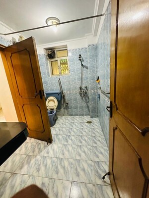 Bedroom in 3 BHK Apartment at Mayur Vihar – for Rent