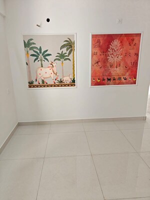 Room in 2 BHK Apartment at Praneeth Pranav Solitaire, Bachupally – for Rent