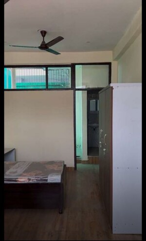 Room in 1 RK Builder Floor at Beta Ii Greater Noida – for Rent