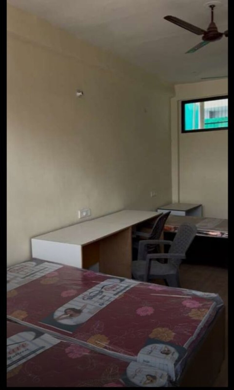 Kitchen, beta ii greater noida 1 RK 400 Sq.Ft. Builder Floor In Beta Ii Greater Noida Greater Noida 10448492
