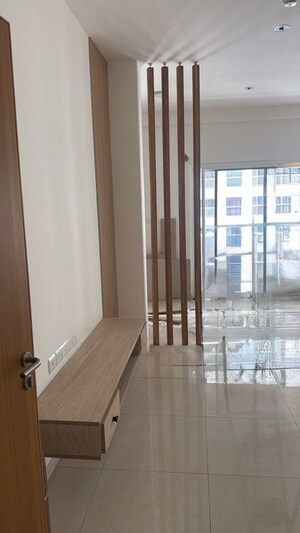 Room in 2 BHK Apartment at Sobha Dream Gardens, Thanisandra Main Road – for Rent