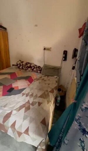 Team Area in 1 BHK Builder Floor at Beta I Greater Noida – for Rent