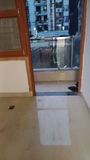 Room in 4 BHK Builder Floor at Sector 15 Dwarka – for Sale