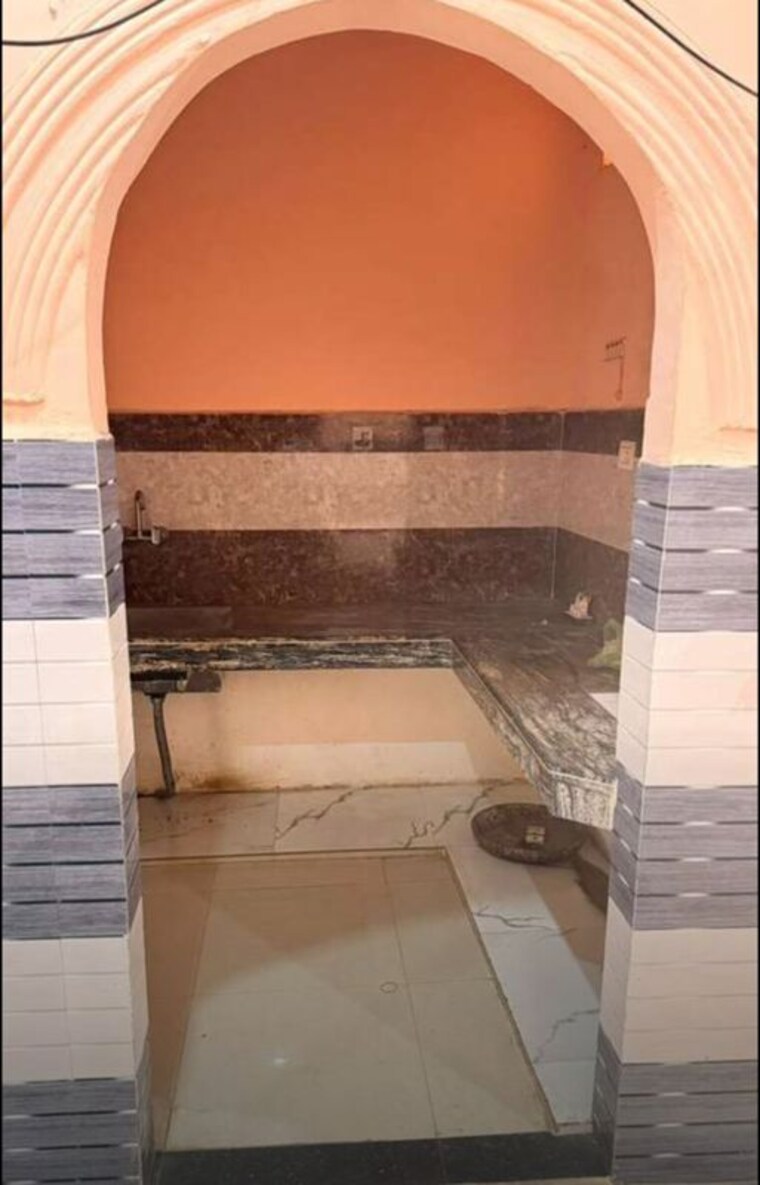Kitchen, mu 2 greater noida 3 Bedroom 2000 Sq.Ft. Independent House In Mu 2 Greater Noida Greater Noida 10448541