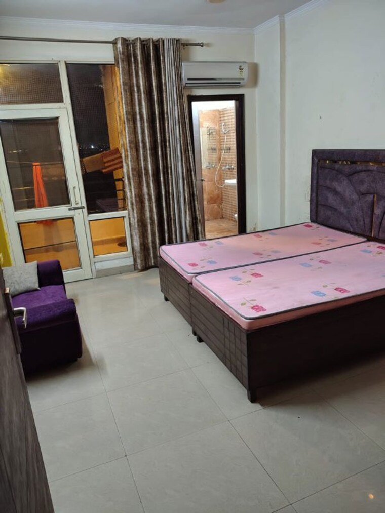Bedroom, singla-south-city 3 Bedroom 1910 Sq.Ft. Apartment In Lohgarh Zirakpur 10448551