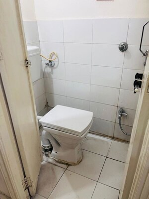 Bathroom in  Apartment at Kamgar Putala Vasahat – for Rent