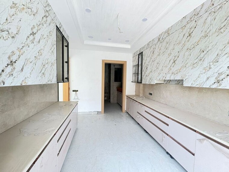 Kitchen, suncity 4 Bedroom 4000 Sq.Ft. Builder Floor In Suncity Gurgaon 10448584