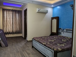 Bedroom in 3 BHK Villa at Sector 23 – for Rent
