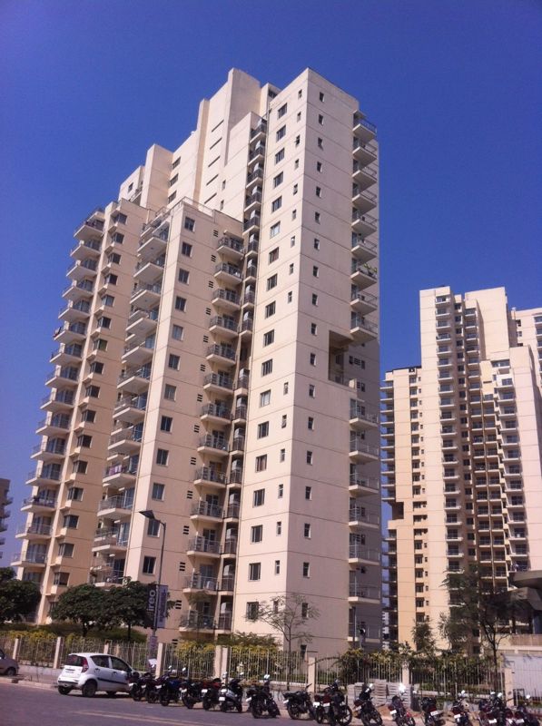 3 BHK + Servant Room 1872 Sq.Ft. Apartment in Ireo Uptown