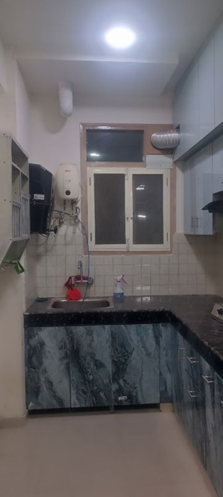 Kitchen, pareena-om-apartments 2 Bedroom 700 Sq.Ft. Apartment In Sector 112 Gurgaon 10448620