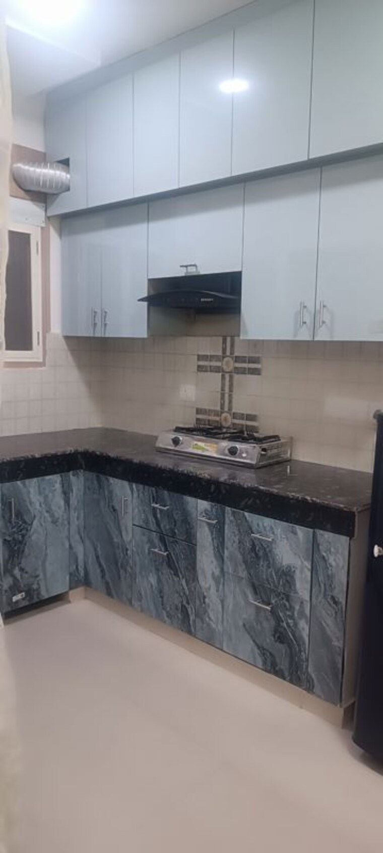 Kitchen, pareena-om-apartments 2 Bedroom 700 Sq.Ft. Apartment In Sector 112 Gurgaon 10448620