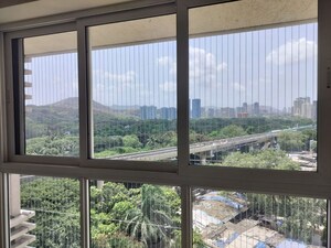Room in 2 BHK Apartment at Sheth Avante, Kanjurmarg West – for Rent