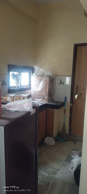 Team Area in 1 RK Independent House at Madhapur – for Rent