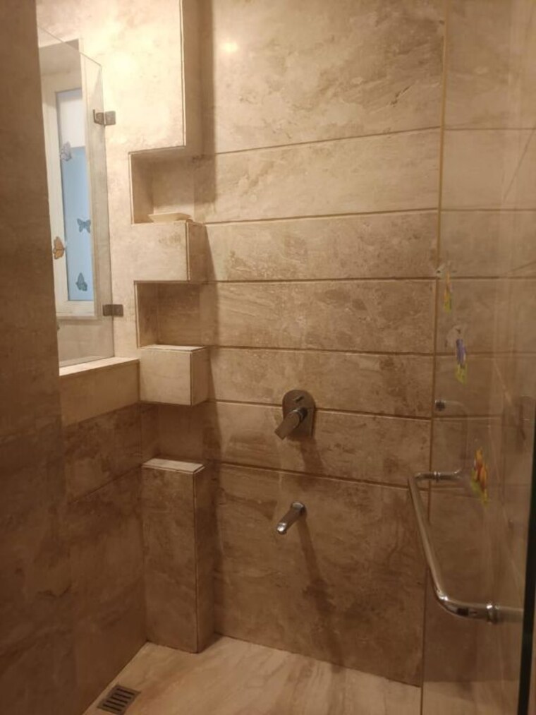 Bathroom, saket 3 Bedroom 250 Sq.Yd. Builder Floor In Saket Delhi 10448676