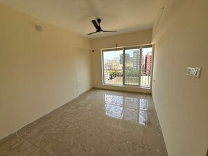 Room in 2 BHK Apartment at Drushti Sapphire, Ghatkopar East – for Sale