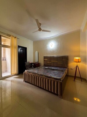 Bedroom in 2 BHK Builder Floor at Lucky The Palm Valley, Sector 1 Greater Noida – for Rent