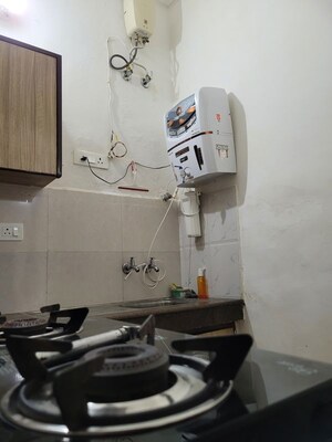 Team Area in 1.5 BHK Builder Floor at Islampur – for Rent