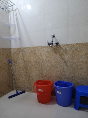 Furnished Amenities in 1.5 BHK Builder Floor at Islampur – for Rent