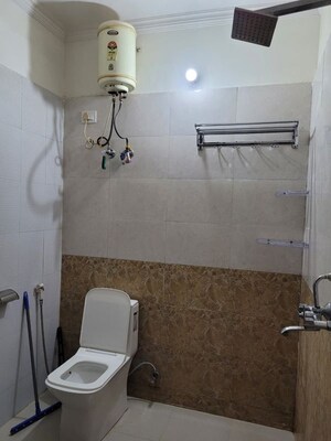 Bathroom in 1.5 BHK Builder Floor at Islampur – for Rent