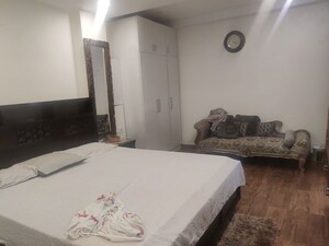 Bedroom in 3 BHK Builder Floor at Vipul World Floors, Sector 48 – for Sale