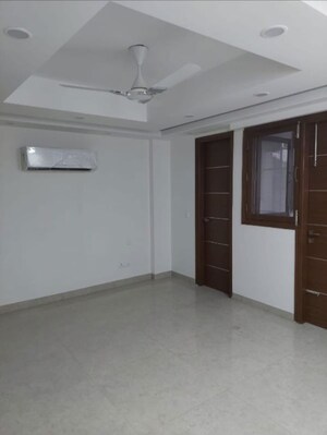 3 BHK Builder Floor For Rent in Greater Kailash Part 3