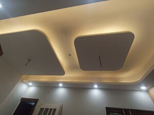 Furnished Amenities in 3 BHK Independent House at Laxman Chowk – for Sale