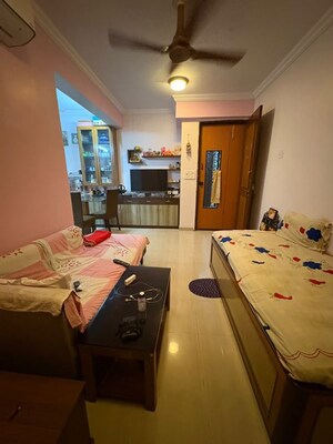 1 BHK Apartment For Rent in Vaikunth CHS, Chembur