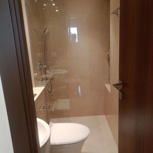Bathroom in 1 BHK Apartment at Hiranandani Highland, Powai – for Rent