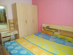 Bedroom in 1 BHK Apartment at Jivraj Park – for Rent