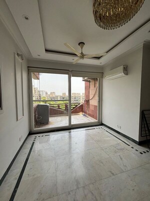 Room in 3 BHK Apartment at Jawahar Nagar – for Rent