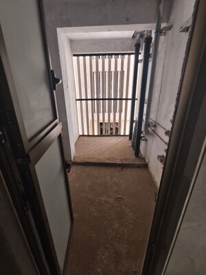 Building Lobby in 1 BHK Apartment at Raymond Ten X Habitat, Pokhran Road No Two – for Sale