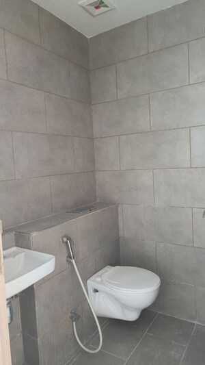 Bathroom in 4 BHK Apartment at Rustomjee Crown, Prabhadevi – for Rent
