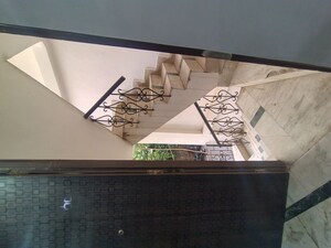 Furnished Amenities in 2 BHK Builder Floor at Malviya Nagar – for Rent
