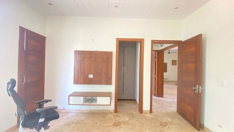 Room, gmada-eco-city 2 Bedroom 300 Sq.Yd. Independent House In North Mullanpur Chandigarh 10448854