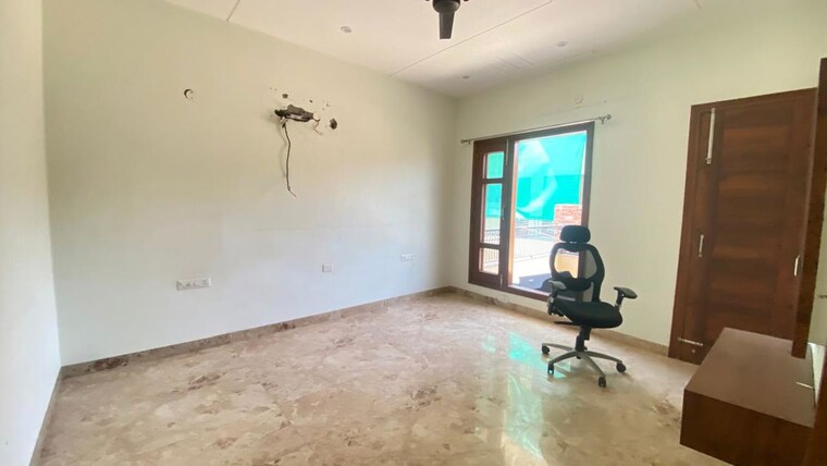 Room, gmada-eco-city 2 Bedroom 300 Sq.Yd. Independent House In North Mullanpur Chandigarh 10448854