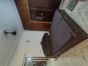 Furnished Amenities in 2 BHK Builder Floor at Malviya Nagar – for Rent