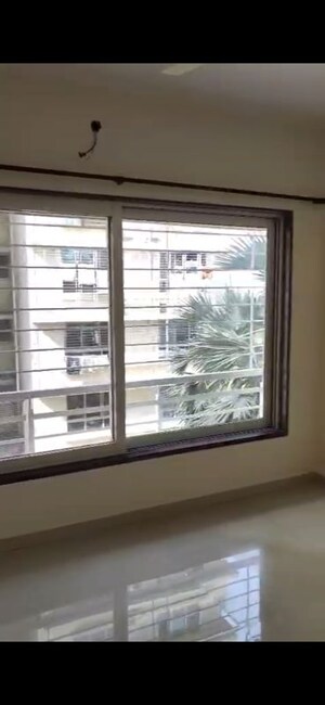 Room in 2 BHK Apartment at Kabra Vihang, Goregaon West – for Sale