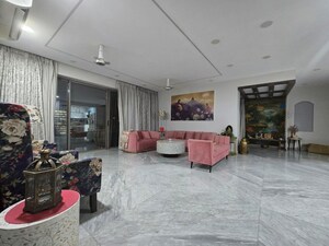 Parking in 4 BHK Apartment at The Wadhwa The Address Vista, Ghatkopar West – for Rent