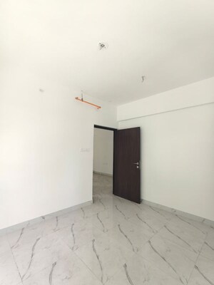 Room in 1 BHK Apartment at Raymond Ten X Habitat, Pokhran Road No Two – for Sale
